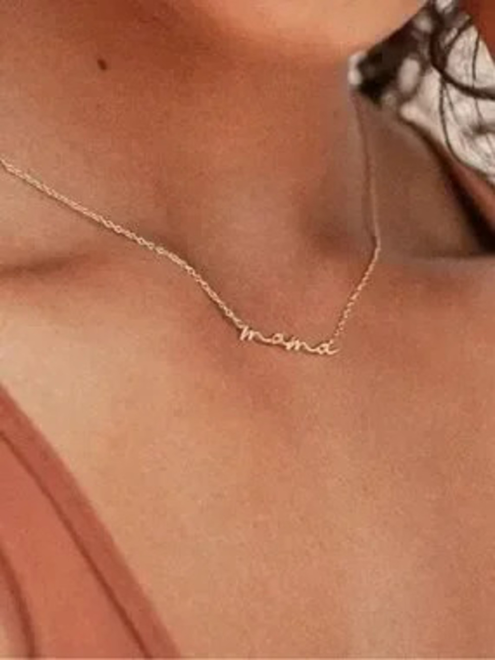 GOLD MAMA NECKLACE (7563)